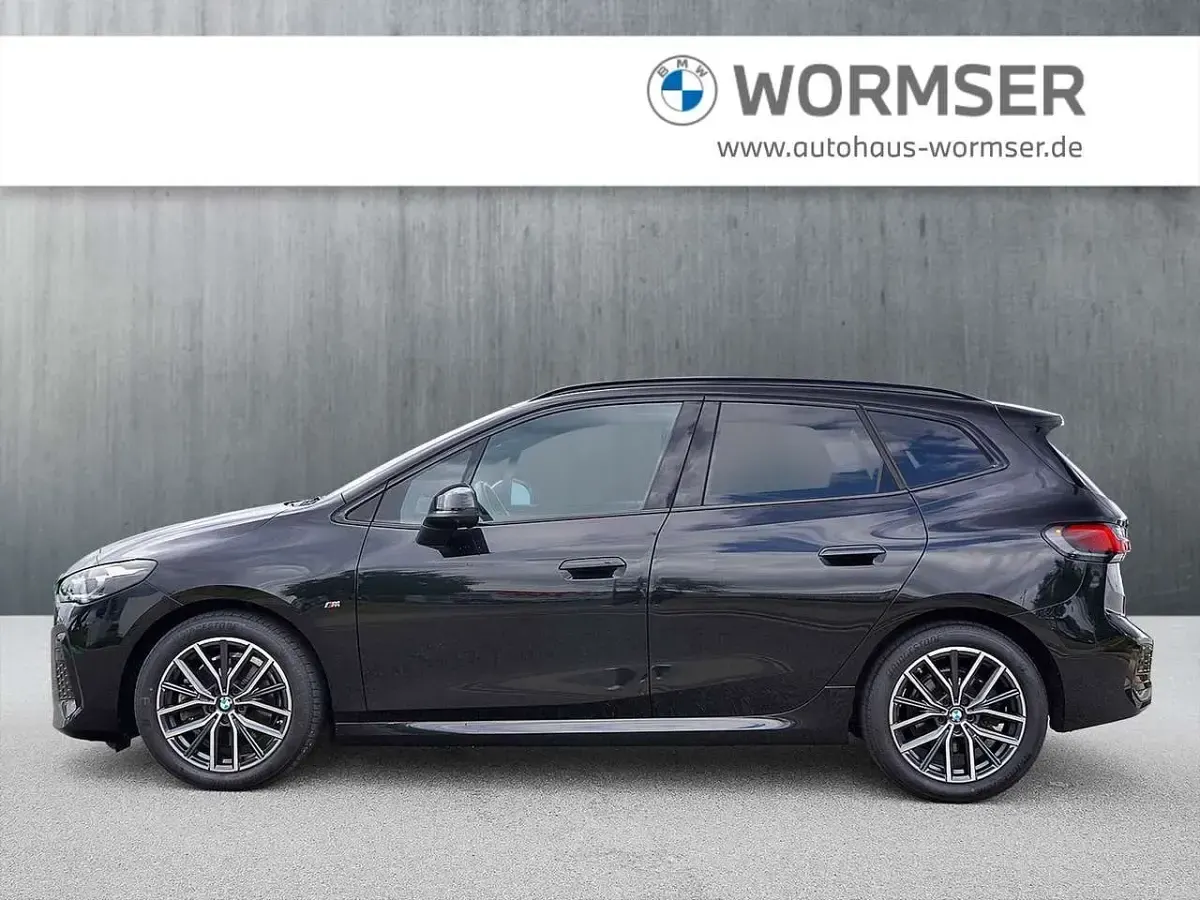 Gebraucht BMW 223 Active Tourer M Sport 204 PS (150 kW) 2024 Schwarz Van / Kleinbus