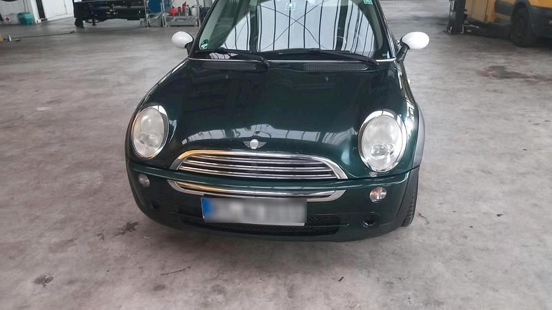 Grün Gebraucht 2006 Mini Cooper Kleinwagen | 2.800 € (Guter Preis) - Bild 1/4