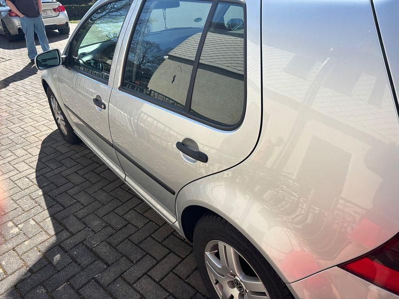 Gebraucht VW Golf IV Edition 75 PS (55 kW) 2001 Silber Limousine