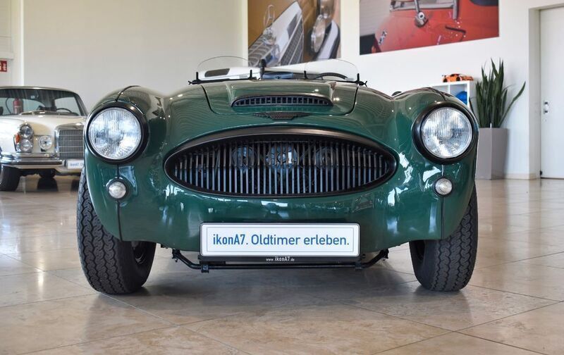 Grün Gebraucht 1962 Austin Healey 3000 MK II Cabrio | 85.777 € - Bild 1/4