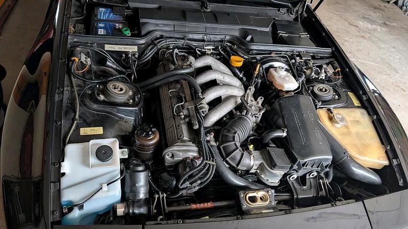 Gebraucht Porsche 944 160 PS (117 kW) 1987 Schwarz Coupé