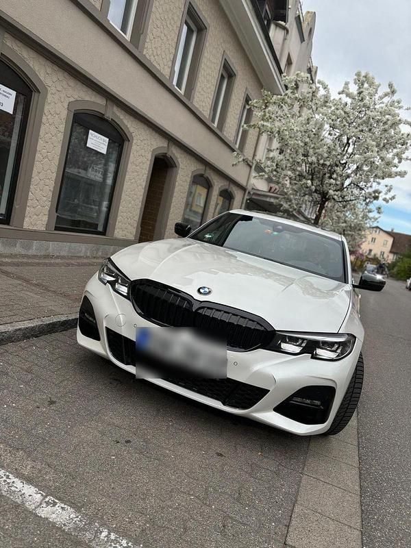 Gebraucht BMW 320 184 PS (135 kW) 2020 Weiß Kombi