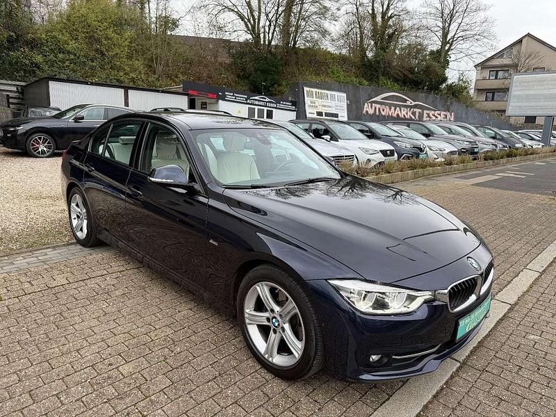 Gebraucht BMW 320 Efficient Dynamics 163 PS (119 kW) 2017 Frozen grey Limousine