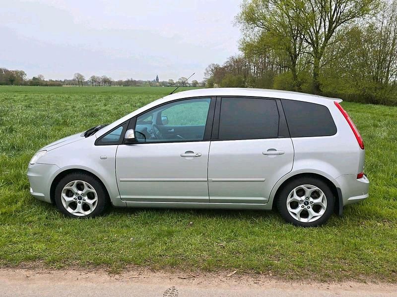 Gebraucht Ford C-MAX Titanium 109 PS (80 kW) 2010 Silber Van / Kleinbus