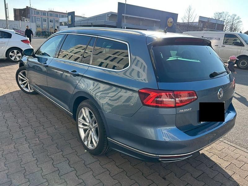 Gebraucht VW Passat Highline 150 PS (110 kW) 2017 Weiß Kombi