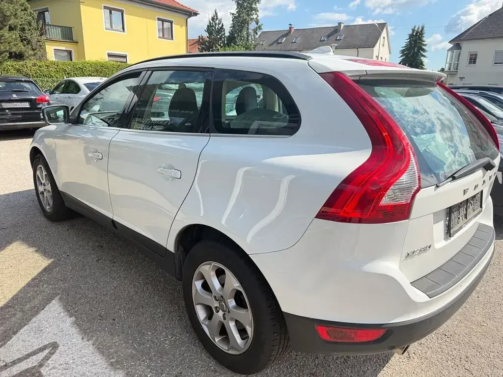 Gebraucht Volvo XC60 163 PS (119 kW) 2009 SUV