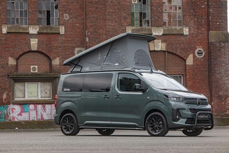 Grün Neu 2025 Citroën Spacetourer Van | 66.430 € - Bild 1/4