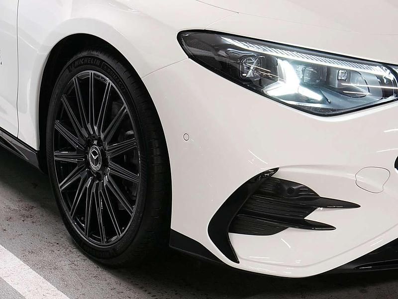 Gebraucht Mercedes CLA220 AMG 211 PS (155 kW) 2026 Unilack polarweiß uni Limousine