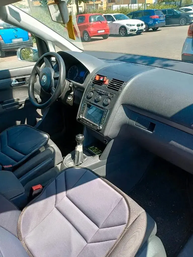 Gebraucht VW Touran 105 PS (77 kW) 2005 Silber Van / Kleinbus
