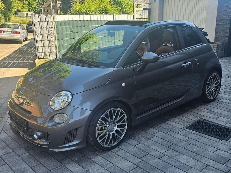 Gebraucht Abarth 595C Turismo 160 PS (117 kW) 2016 Colore esterno (record grau) Cabrio