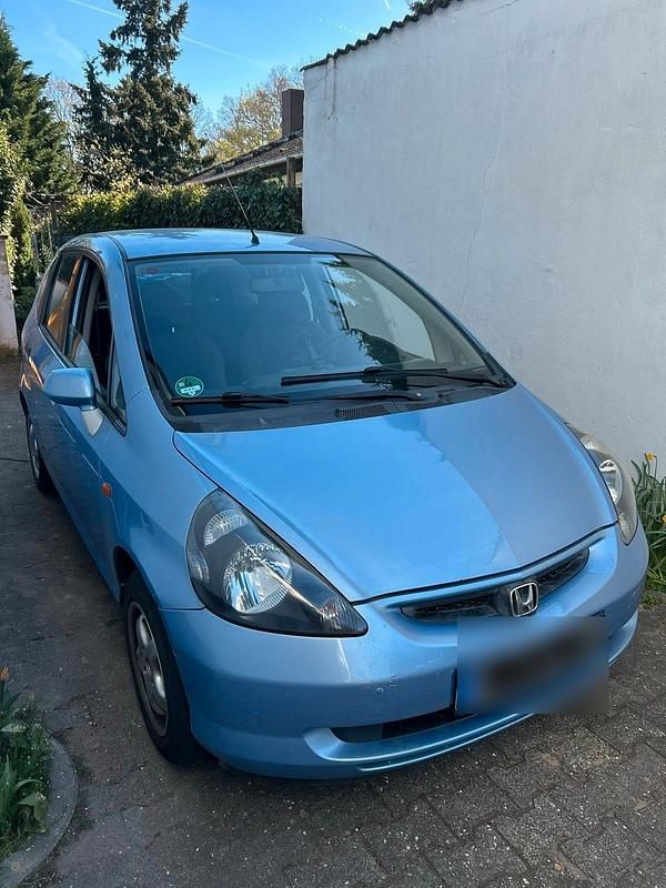Second-hand Honda Jazz 2001 Albastru Hatchback