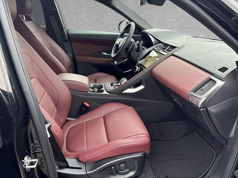 Gebraucht Jaguar E-Pace R-Dynamic 250 PS (183 kW) 2024 Schwarz SUV