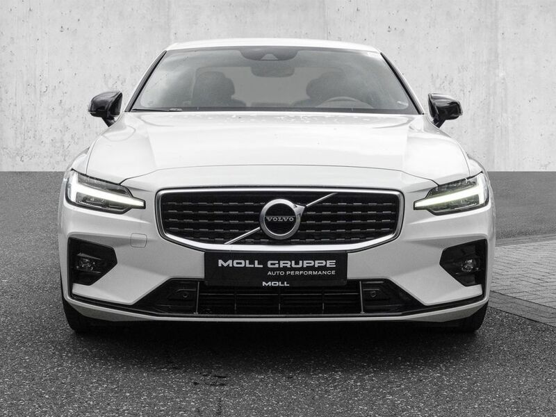 Gebraucht Volvo S60 R-Design 250 PS (183 kW) 2020 Weiß Limousine