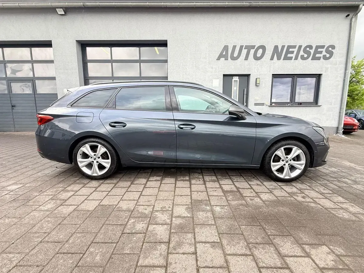 Gebraucht Seat Leon FR 150 PS (110 kW) 2022 Grau Kombi