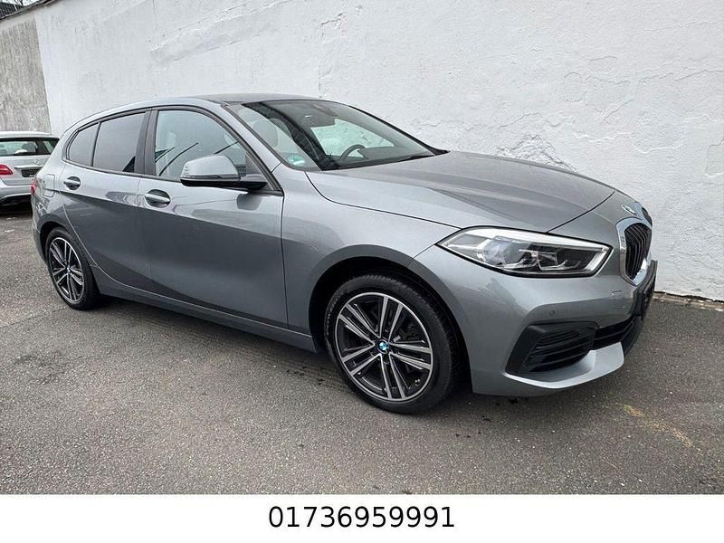 Gebraucht BMW 118 Advantage 150 PS (110 kW) 2022 Grau Kleinwagen