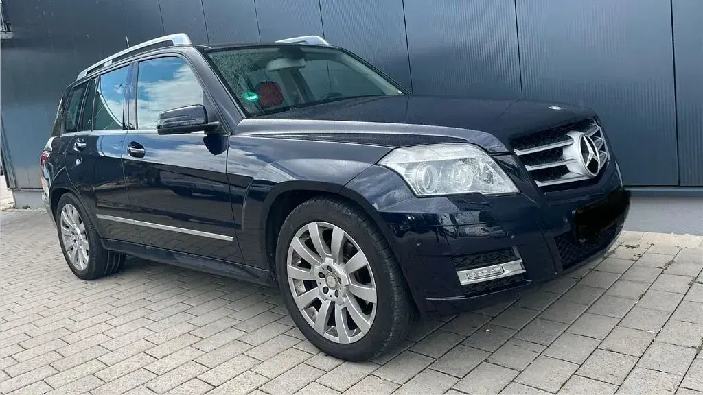 Gebraucht Mercedes GLK350 224 PS (164 kW) 2011 Schwarz SUV