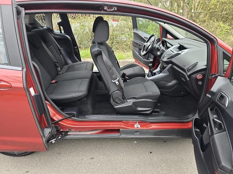 Usata Ford B-MAX 100 CV (73 kW) 2016 Rosso Monovolume