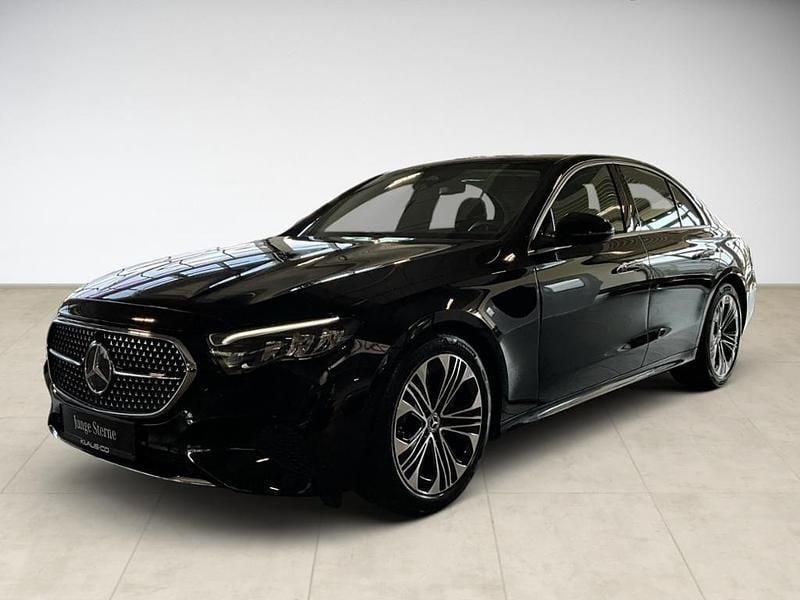 Schwarz Gebraucht 2024 Mercedes E200 Limousine | 43.980 € (Superpreis) - Bild 1/4