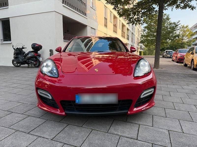 Rot Gebraucht 2013 Porsche Panamera GTS Limousine | 37.890 € (Fairer Preis) - Bild 1/4
