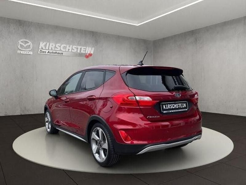 Gebraucht Ford Fiesta Active 101 PS (74 kW) 2019 Rubyrot (metallic) (metallic) Kleinwagen