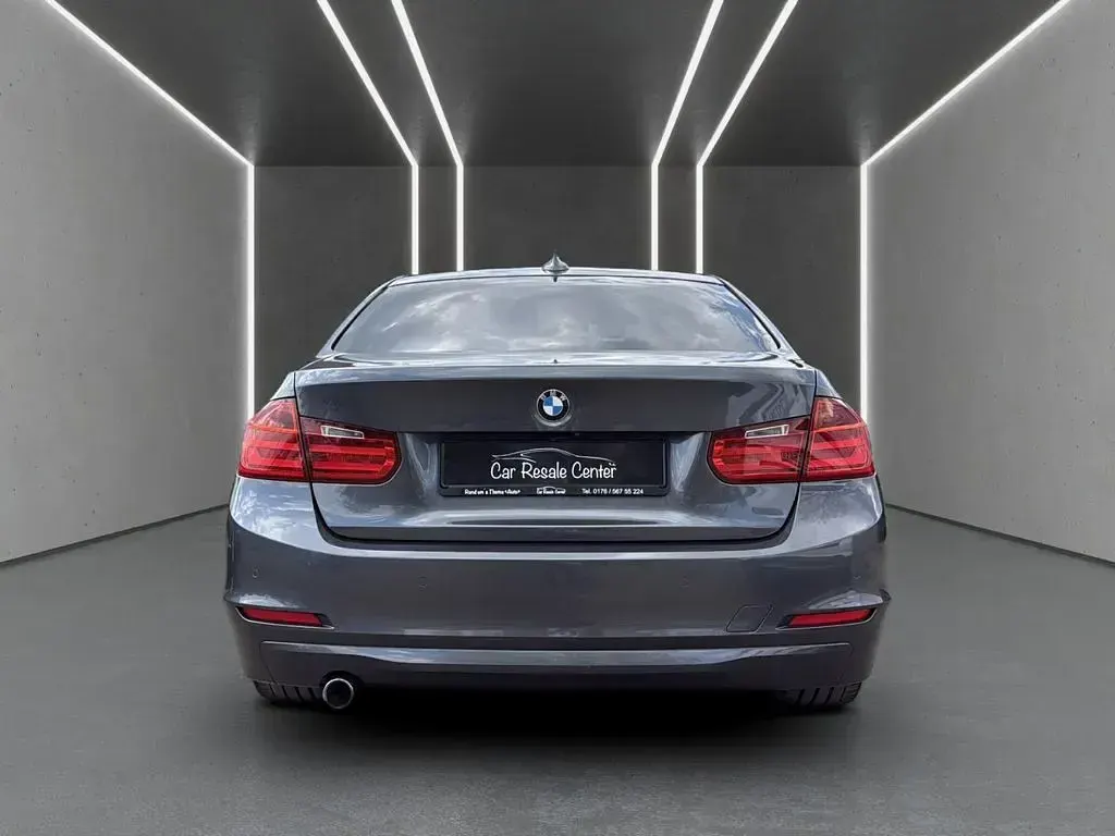 Gebraucht BMW 320 Comfort Edition 184 PS (135 kW) 2014 Mineralgrau Limousine