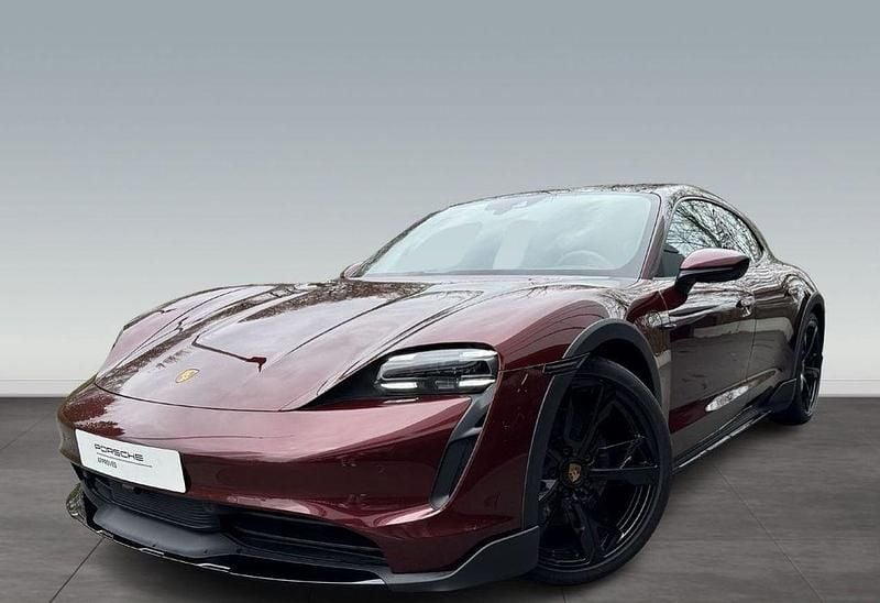 Rot Gebraucht 2020 Porsche Taycan Cross Turismo Limousine | 54.990 € (Guter Preis) - Bild 1/4