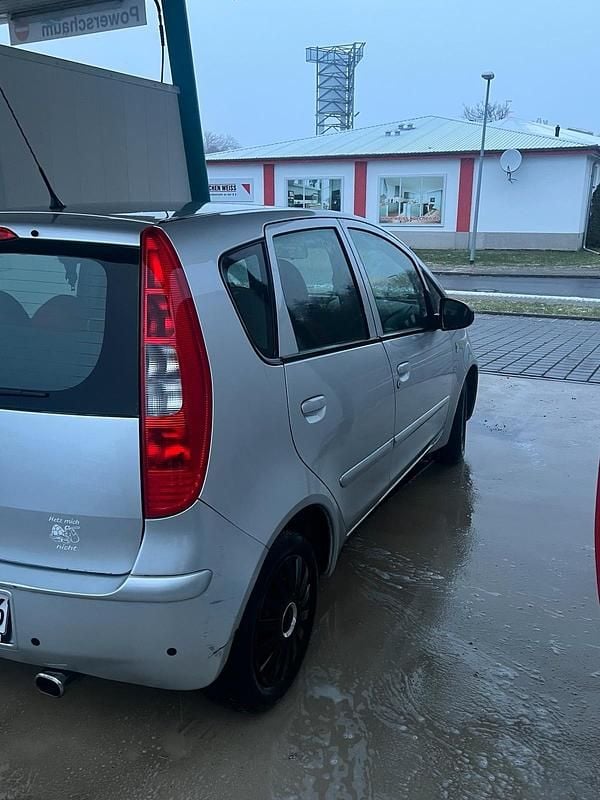 Gebraucht Mitsubishi Colt 95 PS (69 kW) 2005 Silber Kleinwagen