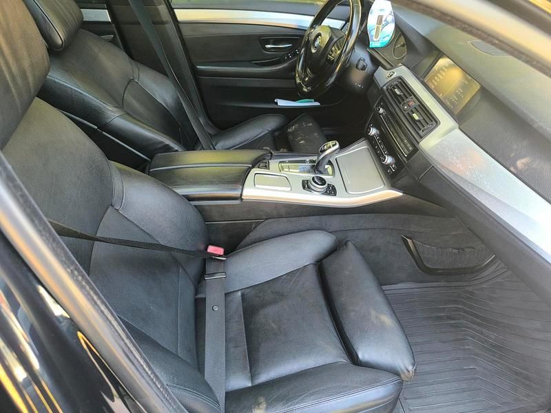 Andere farben Gebraucht 2011 BMW 535 Limousine | 7.800 € - Bild 1/4