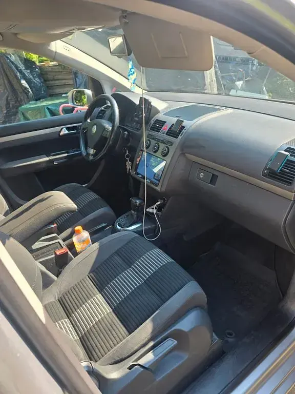 Gebraucht VW Touran Trendline 140 PS (102 kW) 2008 Van / Kleinbus