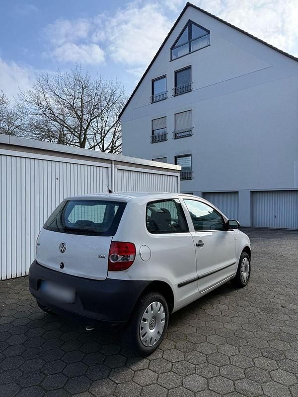 Usata VW Fox 69 CV (50 kW) 2007 Bianco Utilitaria