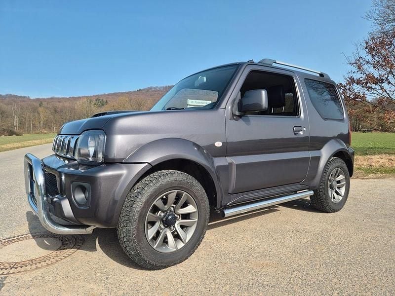 Gebraucht Suzuki Jimny Style 84 PS (61 kW) 2017 Grau SUV