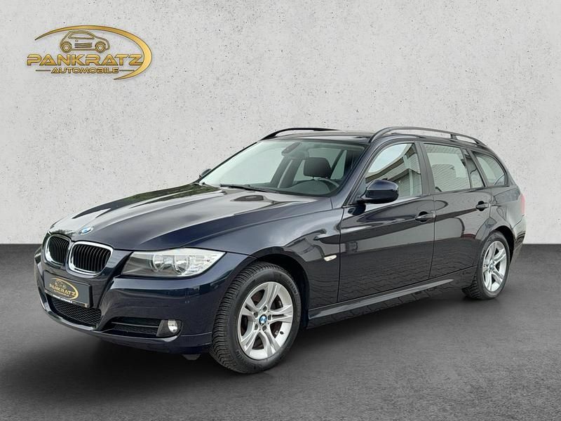 Blau Gebraucht 2009 BMW 318 Comfort Edition Kombi | 7.499 € (Teuer) - Bild 1/4