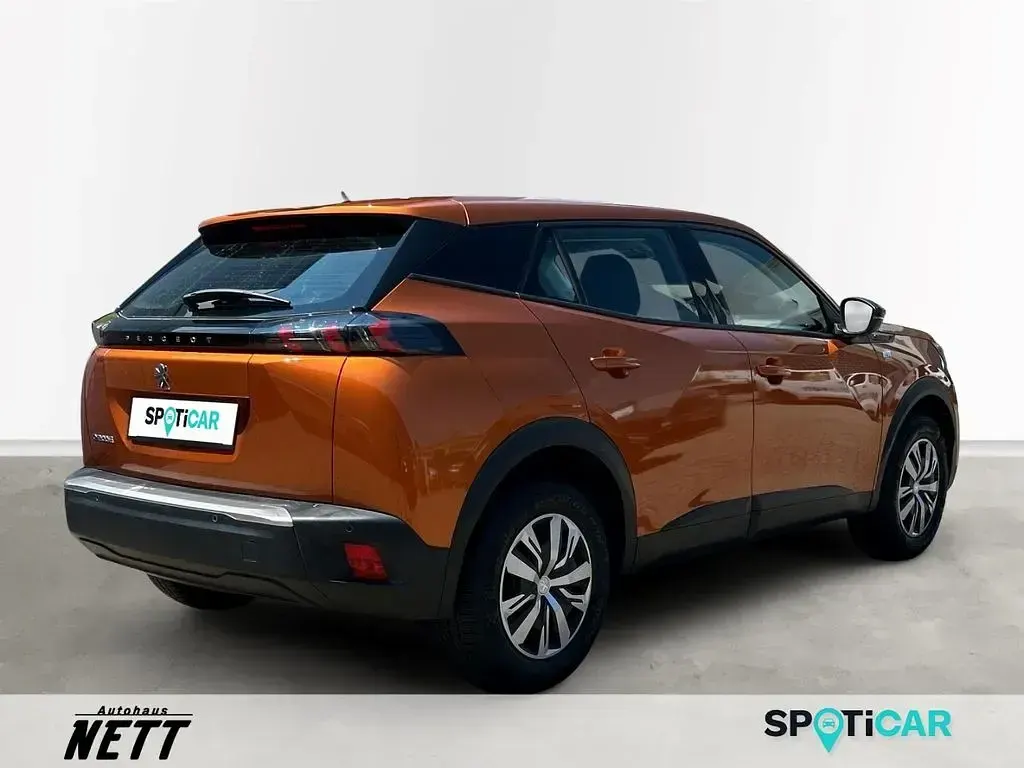 Gebraucht Peugeot e-2008 Active 100 kW (136 PS) 2022 Orange SUV