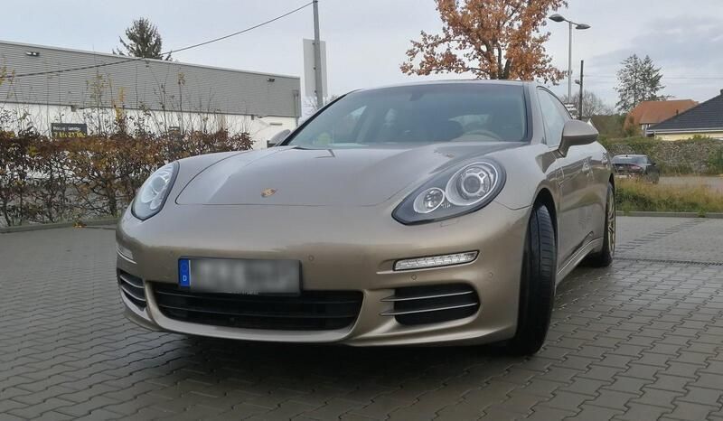 Beige Gebraucht 2014 Porsche Panamera 4 Limousine | 32.000 € (Guter Preis) - Bild 1/4
