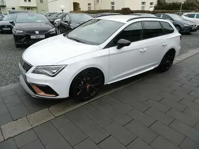 Gebraucht Seat Leon Beats 300 PS (220 kW) 2020 Nevada weiß metallic Kombi
