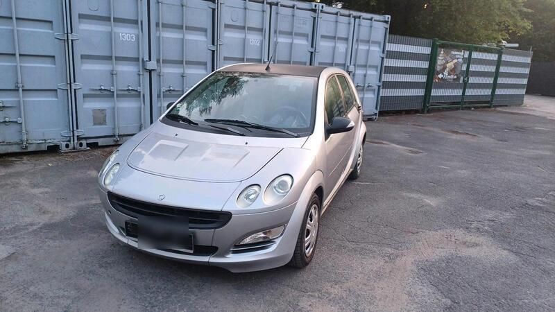 Silber Gebraucht 2005 Smart ForFour Pure Kleinwagen | 1.199 € (Guter Preis) - Bild 1/4
