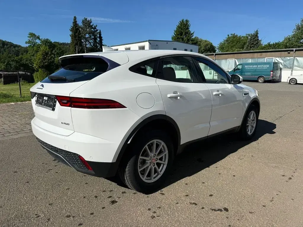 Gebraucht Jaguar E-Pace Basis 150 PS (110 kW) 2019 Weiß SUV
