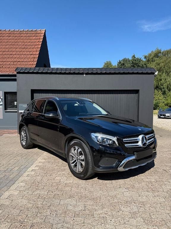 Schwarz Gebraucht 2015 Mercedes GLC220 SUV | 17.500 € (Fairer Preis) - Bild 1/4