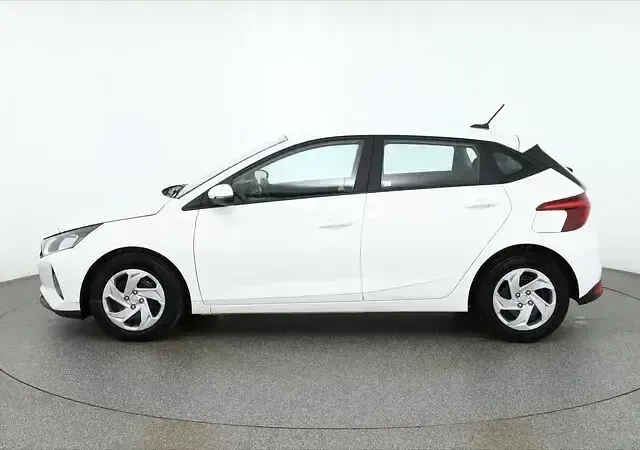 Gebraucht Hyundai i20 Select 84 PS (61 kW) 2022 Andere Kleinwagen