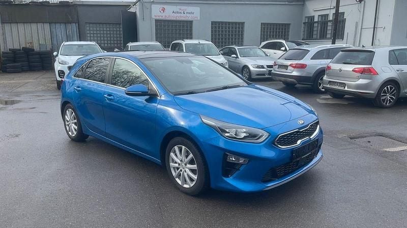 Gebraucht Kia Ceed Platinum 140 PS (102 kW) 2019 Blau Kleinwagen