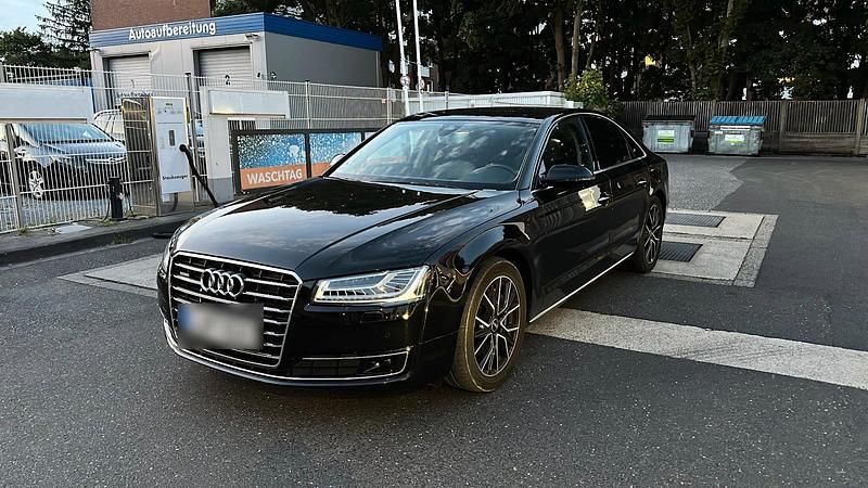 Schwarz Gebraucht 2015 Audi A8 Limousine | 19.999 € (Superpreis) - Bild 1/4