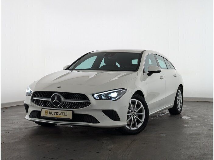 Polarweiss unilack Gebraucht 2019 Mercedes CLA220 Progressive Limousine | 25.460 € (Superpreis) - Bild 1/4