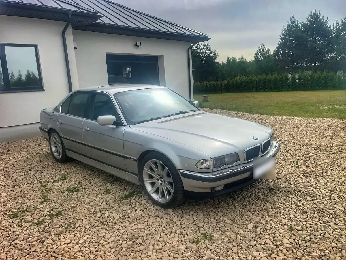 Gebraucht BMW 730 184 PS (135 kW) 2000 Grau Limousine