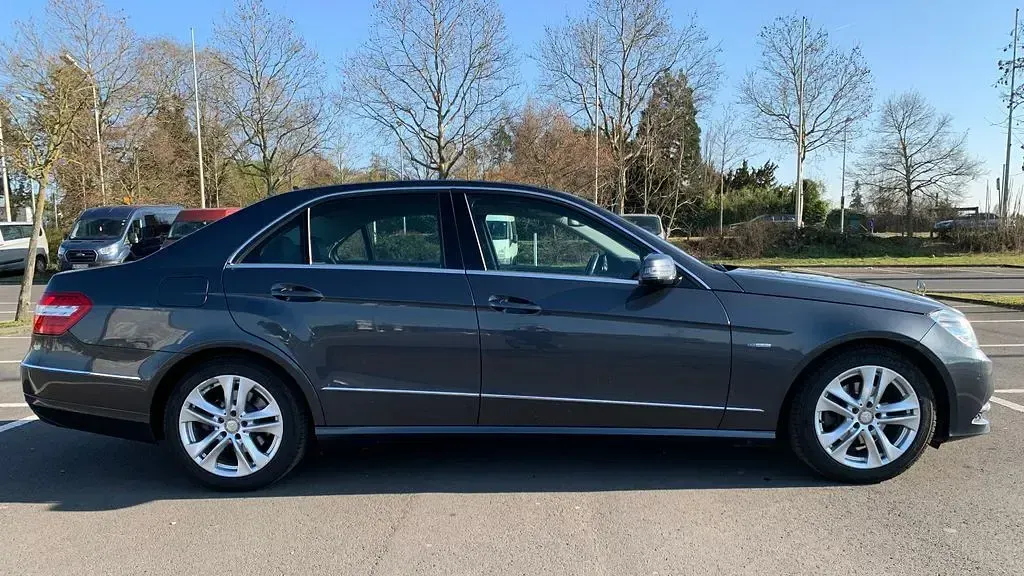 Occasion Mercedes E200 Avantgarde 163 ch (119 kW) 2012 Gris Berline