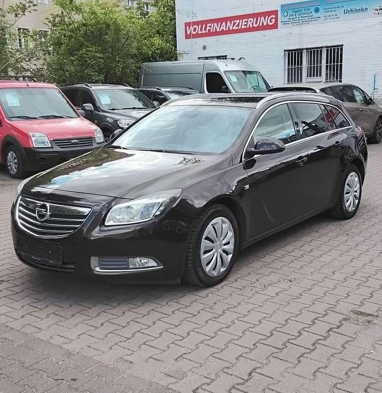 Braun Gebraucht 2012 Opel Insignia Kombi | 6.250 € (Fairer Preis) - Bild 1/4