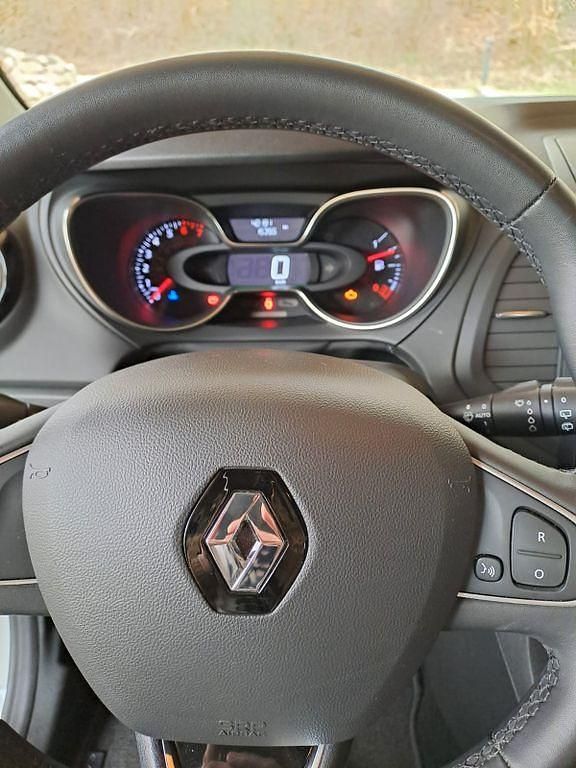 Gebraucht Renault Captur 131 PS (96 kW) 2020 Weiß SUV