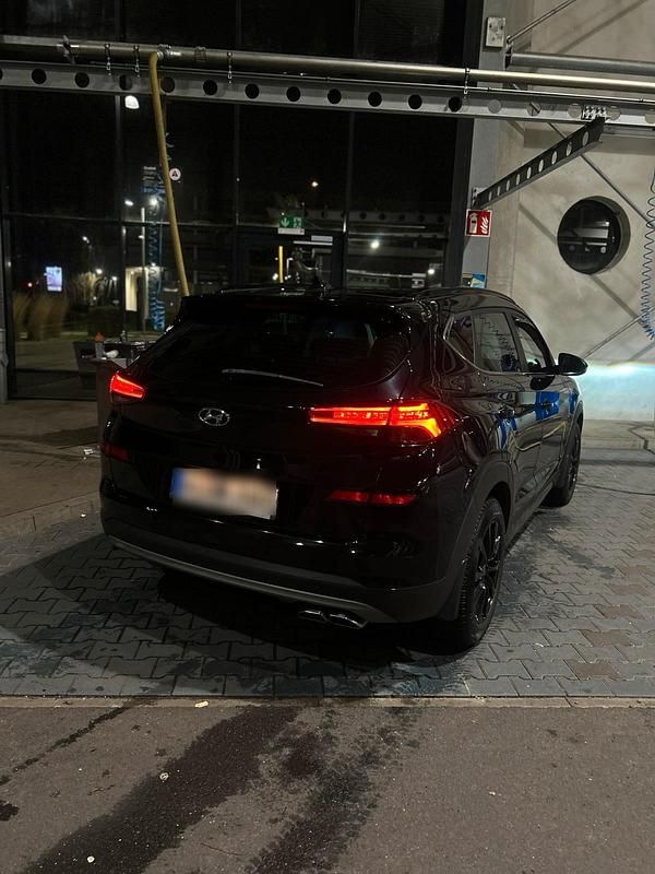 Gebraucht Hyundai Tucson Premium 177 PS (130 kW) 2019 Schwarz SUV