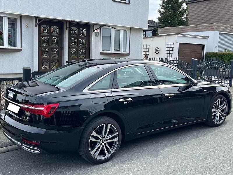 Gebraucht Audi A6 Design 204 PS (150 kW) 2020 Schwarz Limousine