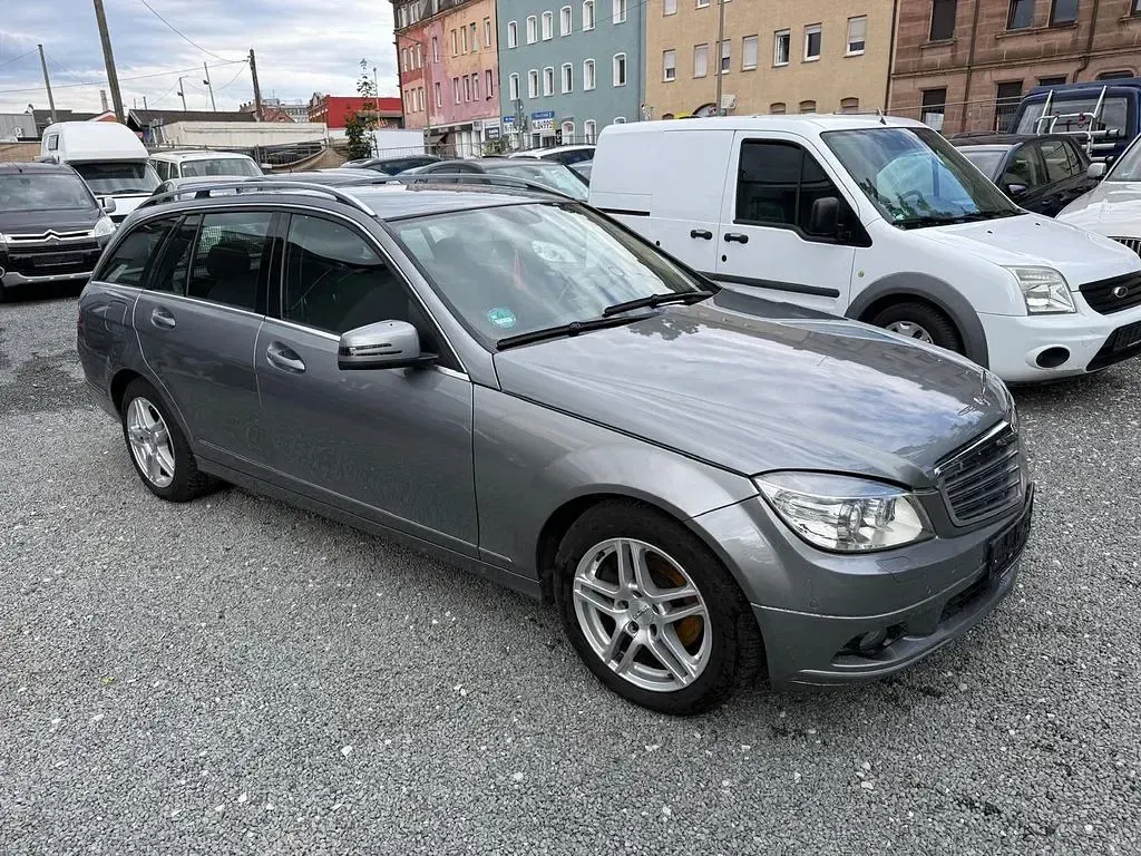 Gebraucht Mercedes C200 184 PS (135 kW) 2009 Silber Kombi