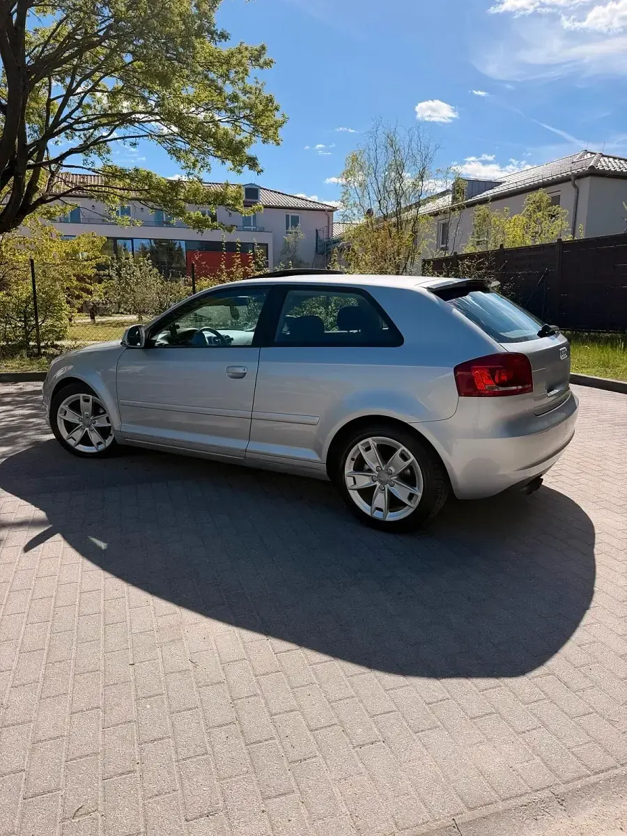 Second-hand Audi A3 160 CP (117 kW) 2009 Argintiu Hatchback